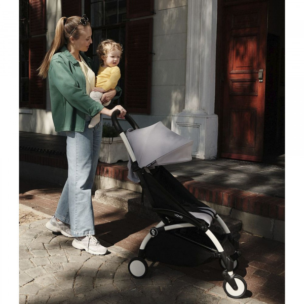 Poussette complète yoyo 3 châssis blanc pack 0+ et 6+ stone Stokke