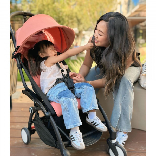 Poussette duo yoyo 3 - châssis noir pack 6+ et nacelle ginger Stokke