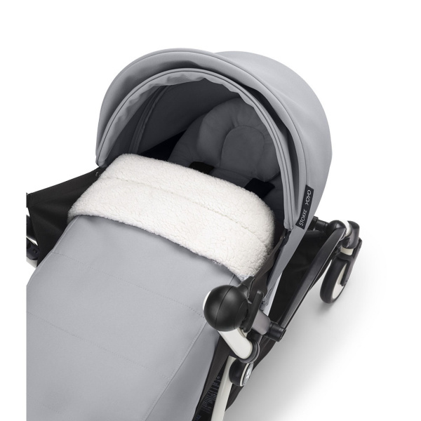 Poussette trio yoyo 3 pack 0+ & 6+ + siège auto cloud t black - châssis noir - stone Stokke