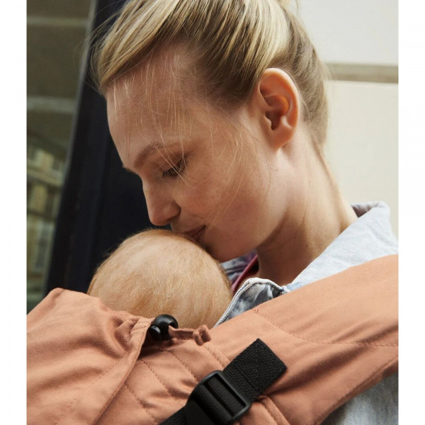 Porte bébé limas plus terracotta Stokke