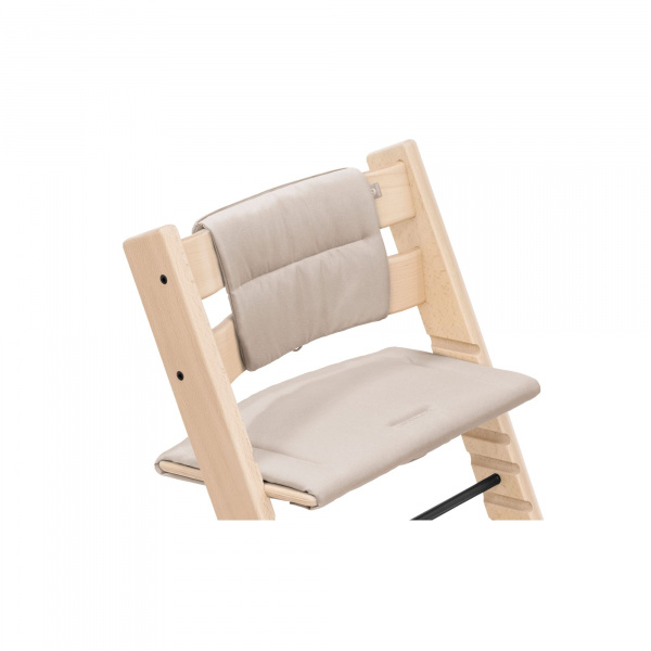 Pack chaise haute tripp trapp avec son baby set et son coussin naturel Stokke