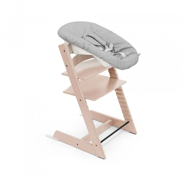 Pack chaise haute tripp trapp hêtre serene pink + newborn set gris Stokke