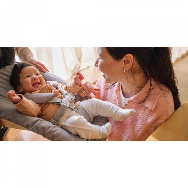 Pack chaise haute tripp trapp chêne naturel + newborn set gris Stokke