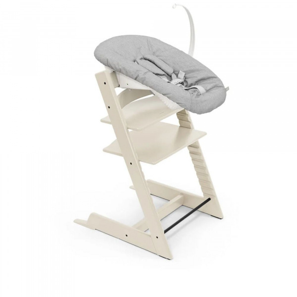 Pack chaise haute tripp trapp et son baby set vanilla white Stokke