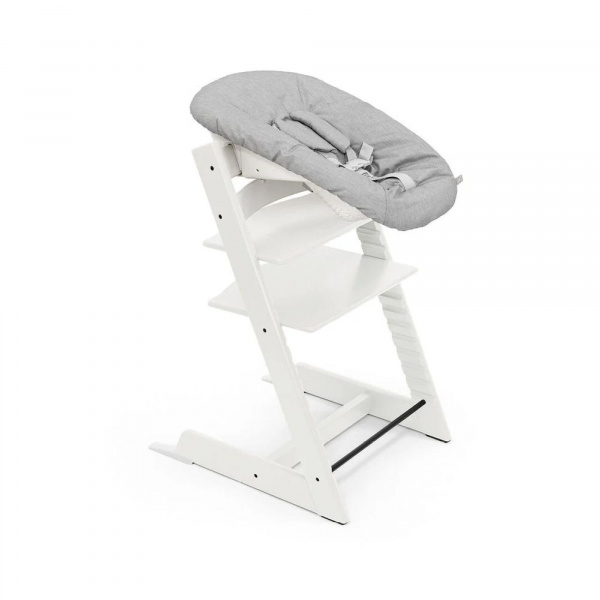 Pack chaise haute tripp trapp avec son newborn set et son baby set blanc Stokke