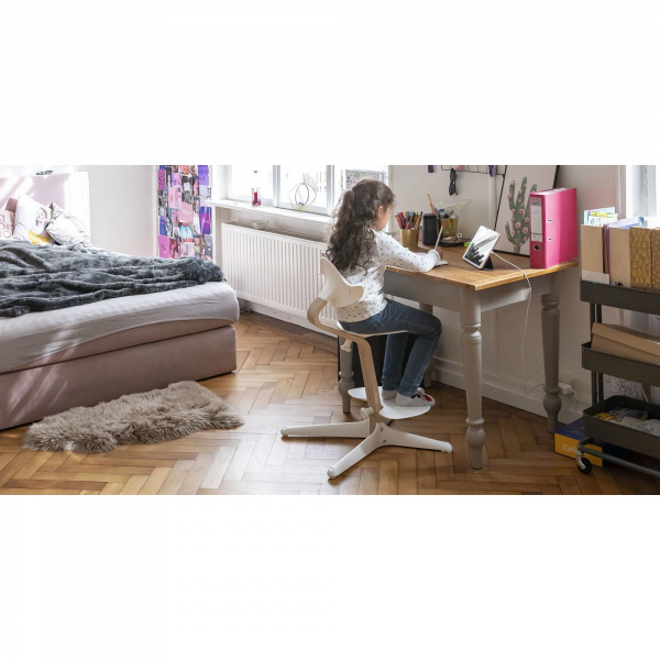 Chaise haute nomi black Stokke