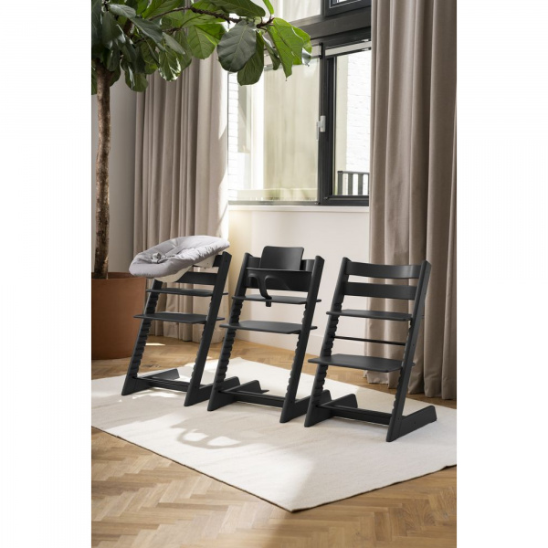 Chaise haute bébé évolutive tripp trapp noire Stokke