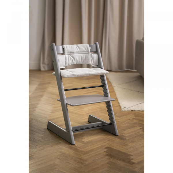 Chaise haute bébé évolutive tripp trapp gris tempête Stokke