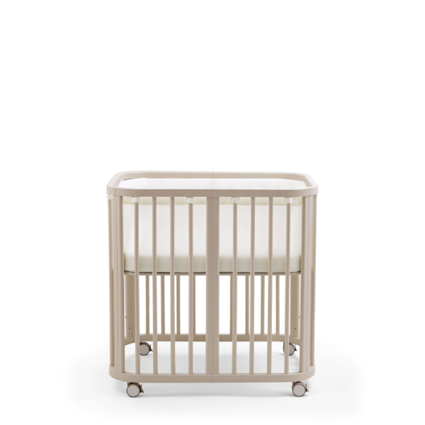 Berceau en bois mini nighti vanilla white + matelas Stokke
