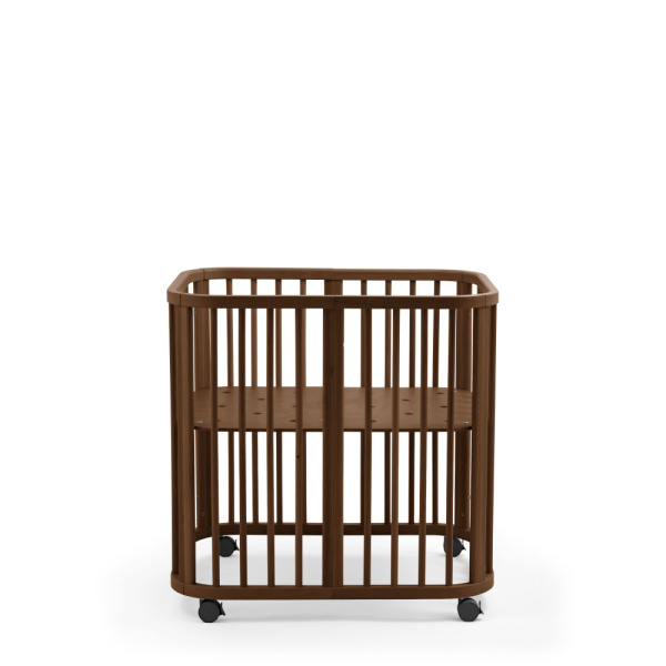 Berceau en bois mini nighti warm brown + matelas Stokke