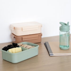 Lunch box en plastique recyclé vert 3 sprouts