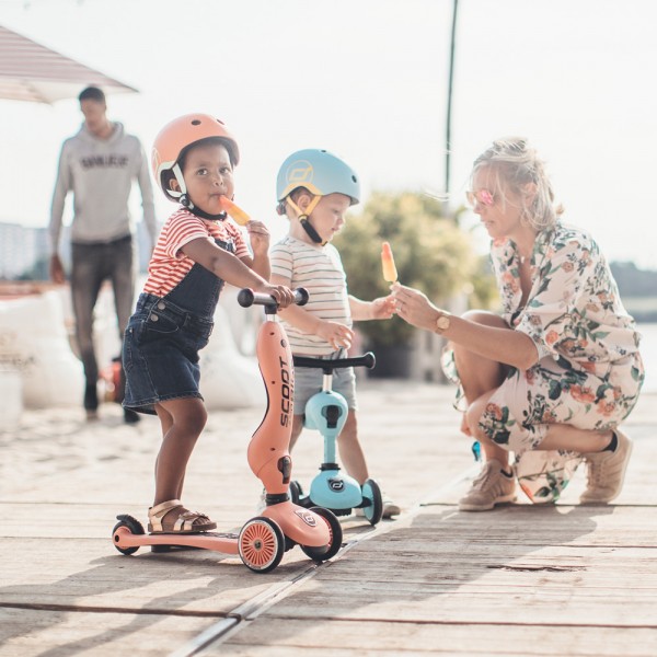 Porteur 2 en 1 évolutif en trottinette highwaykick 1 rose Scoot and ride