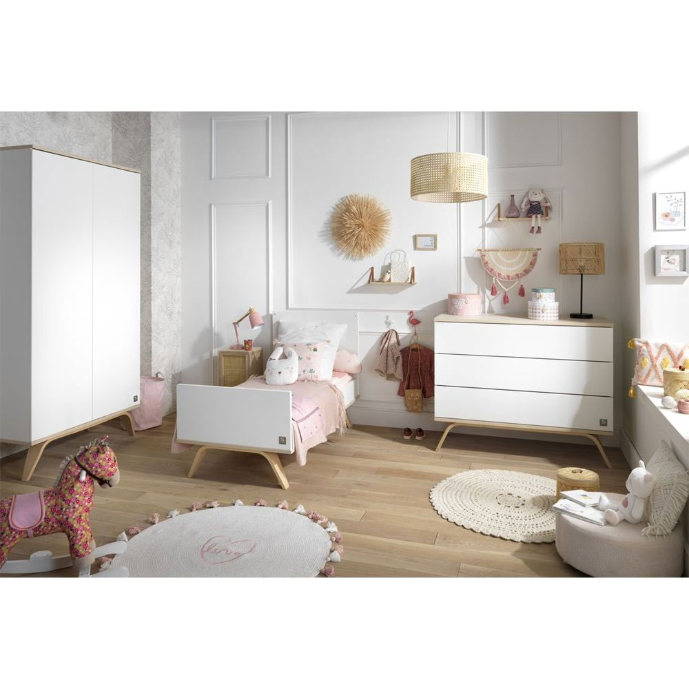 Chambre bébé trio lit bébé 60x120 + commode+armoire nova blanc lin de  Sauthon meubles sur allobébé
