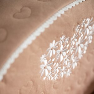 Fauteuil club bébé petit coeur Sauthon baby deco