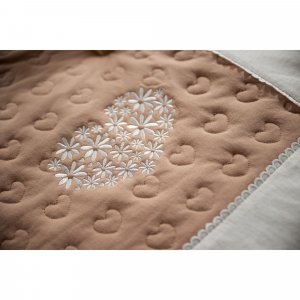 Tapis de parc 100x100cm petit coeur Sauthon baby deco