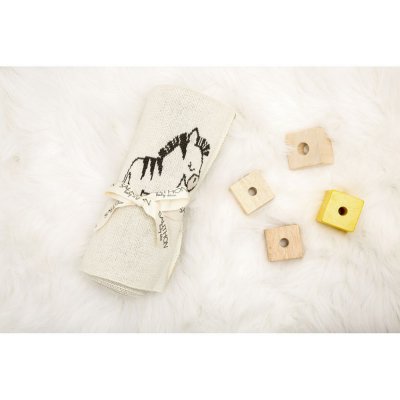 Couverture bébé en maille 80x100cm pluche et pompon