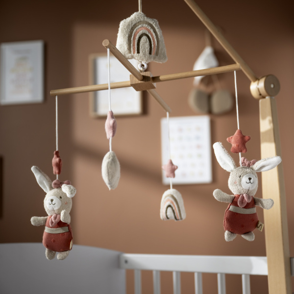 Mobile en bois petit coeur Sauthon baby deco