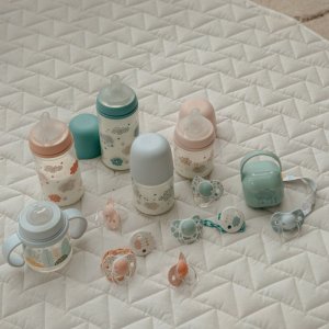 Biberon 150 ml anti-colique avec tétine sx pro débit moyen dreams rose Suavinex