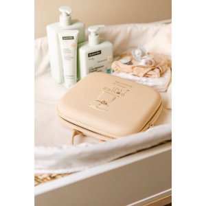 Trousse de soin bébé 8 accessoires wonderland Suavinex