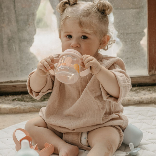 Biberon 150 ml avec anses et bec anti-fuite walk in the park vert Suavinex