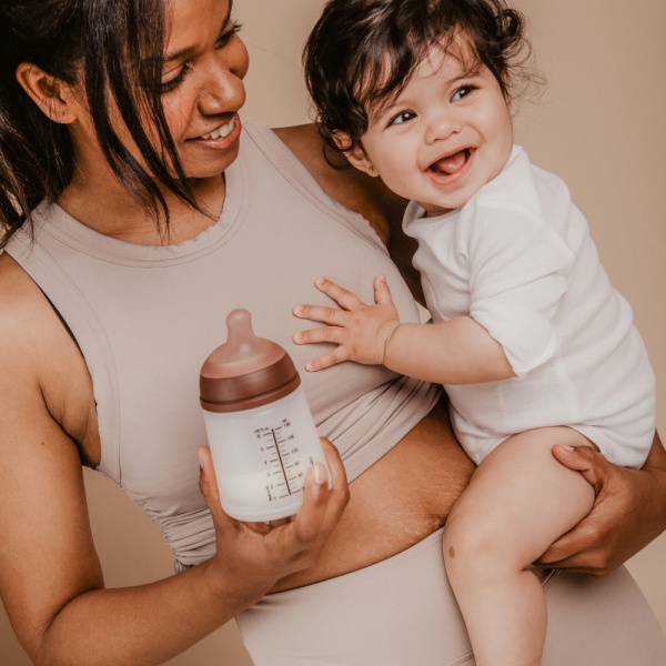 Biberon 180 ml anti-colique spécial allaitement zerø.zerø médium Suavinex