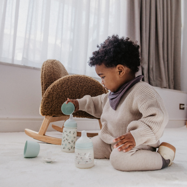 Coffret nouveau-né bébé birdies avec biberons et sucette sx pro vert Suavinex