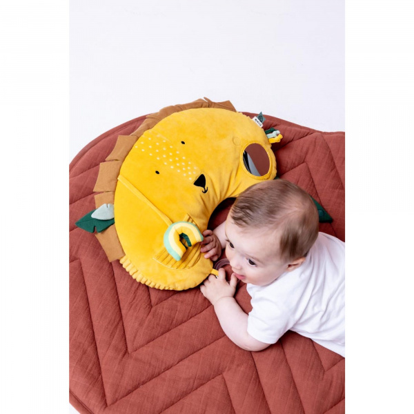 Coussin d'activités - mr. lion jaune Trixie