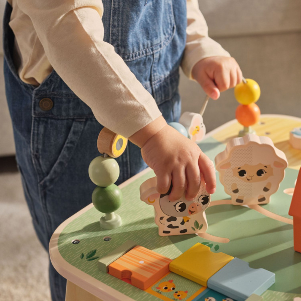 Table d’activités en bois farmers Tiny love