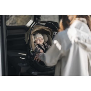 Siège auto i-size maple connect darkest blue Thule