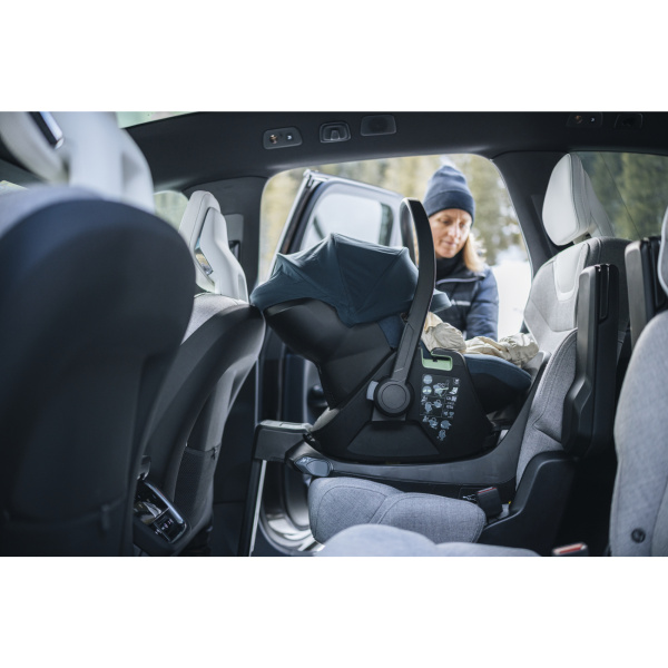 Siège auto i-size maple connect darkest blue Thule