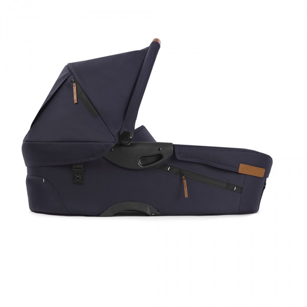 Nacelle evo urban nomad deep navy Mutsy