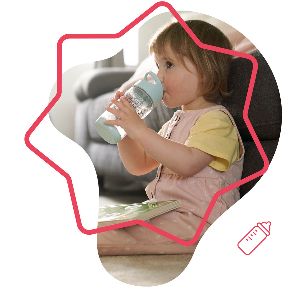 Gourde avec paille de Badabulle sur allobébé