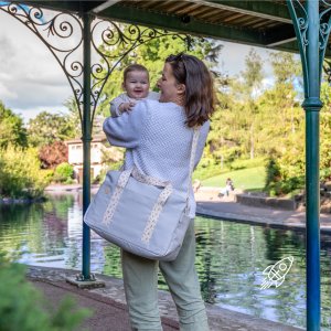 Sac à langer bowling gris Badabulle