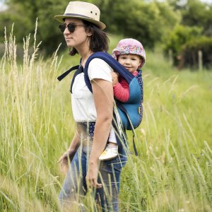Porte bébé physiologique easy & go Badabulle