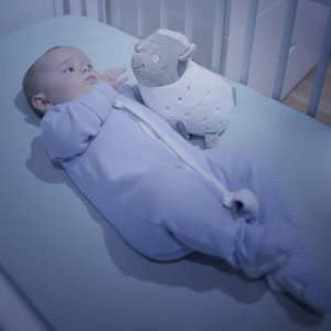 Veilleuse bébé peluche musicale mouton Badabulle