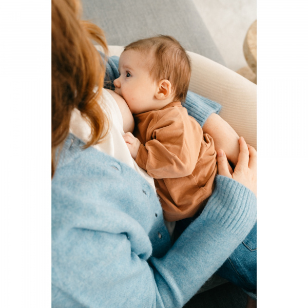 Coussin de maternité et d'allaitement doomoo buddy corduroy sand Badabulle