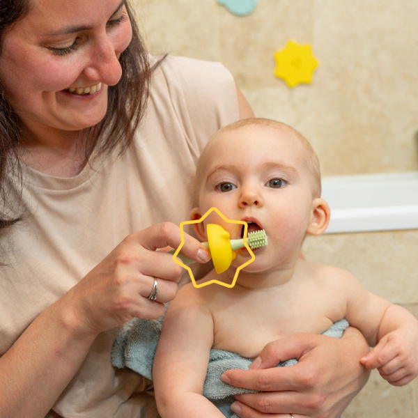 Brosse à dents évolutive en silicone Badabulle