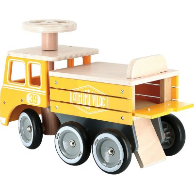 Porteur camion de chantier