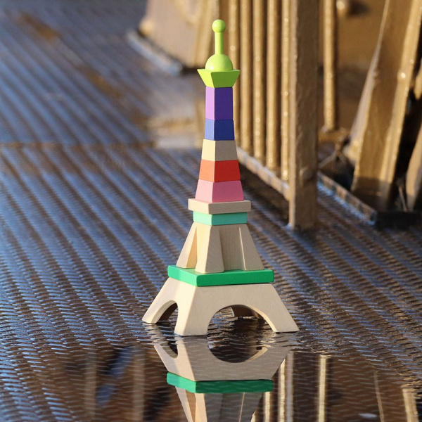 Jouet en bois à empiler tour eiffel Vilac