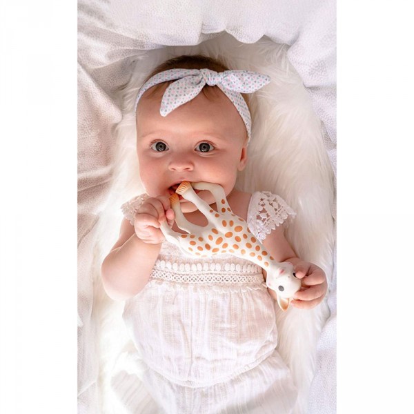 Coffret naissance prêt à offrir sophie la girafe et anneau de dentition Vulli