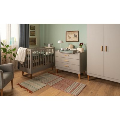 La chambre bébé ALTITUDE VOX en blanc : lit bébé, commode et armoire
