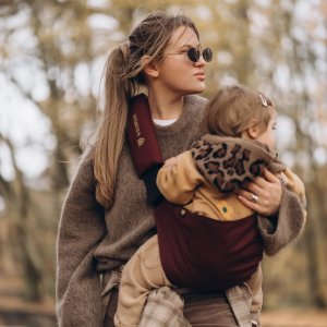 Porte-bébé enfant bordeaux merlot Wildride